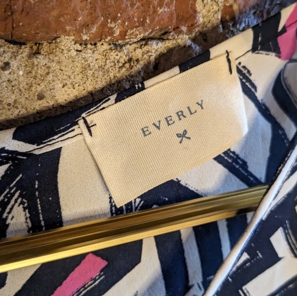 Everly Small Pink, Blue & White Sleeveless Tank Top Blouse - Picture 7 of 9